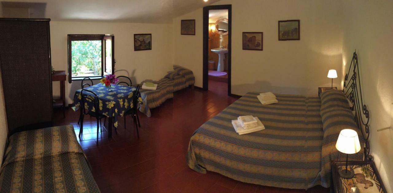 Villa Isabella Дзамброне Екстериор снимка