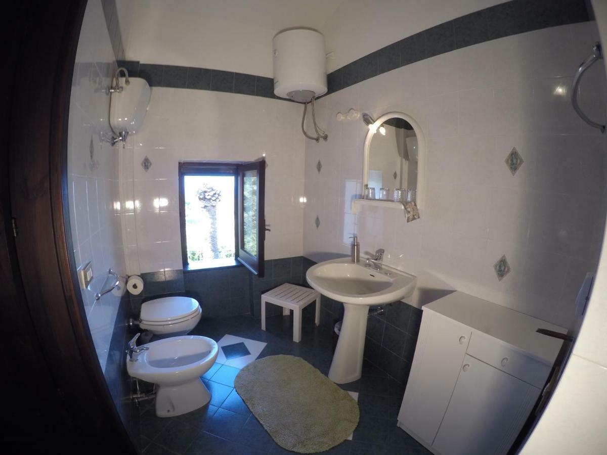 Villa Isabella Дзамброне Екстериор снимка